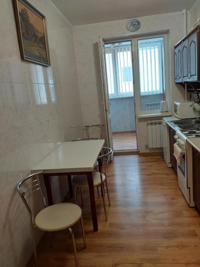 Затишна, Домашня 43М В Тихому Зеленому Місці Поруч Центральний Парк Університет Irpin Exterior foto